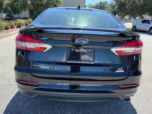 Used 2019 Ford Fusion SE w/ Equipment Group 151A image 10