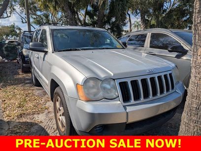 Used 2010 Jeep Grand Cherokee Laredo