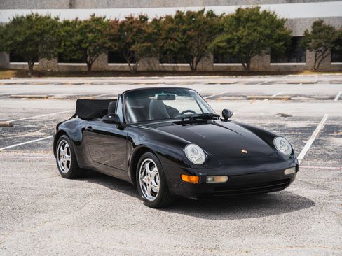 Used 1995 Porsche 911 Carrera RWD image 13
