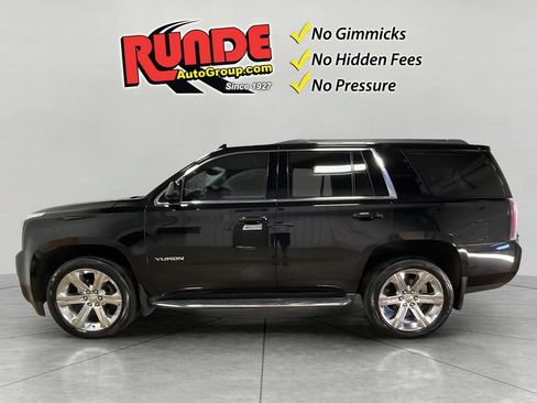 Used 2017 GMC Yukon SLE w/ Convenience Package AWD/4WD image 3