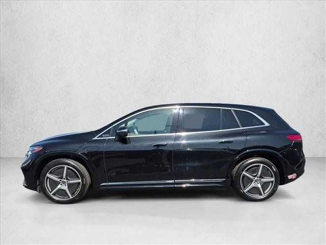 Used 2023 Mercedes-Benz EQS 580 4MATIC SUV image 9