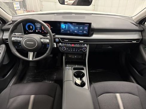 Used 2026 Hyundai Sonata SEL AWD/4WD image 9