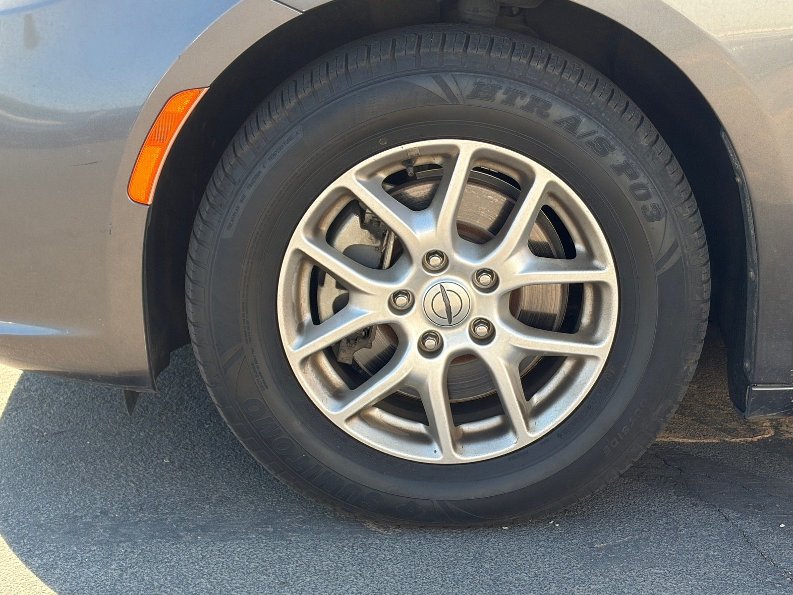 Used 2021 Chrysler Pacifica Touring-L FWD image 6