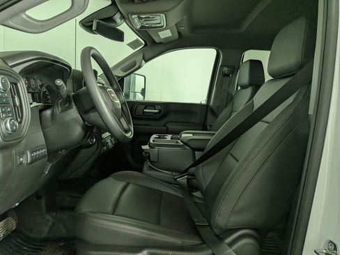 New 2025 GMC Sierra 3500 Pro w/ Convenience Package image 13