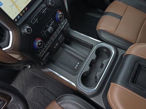 Used 2020 Chevrolet Silverado 1500 High Country w/ Trailer Camera Package image 24