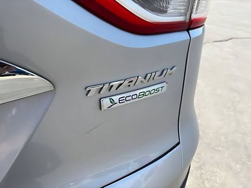 Used 2015 Ford Escape Titanium FWD image 9