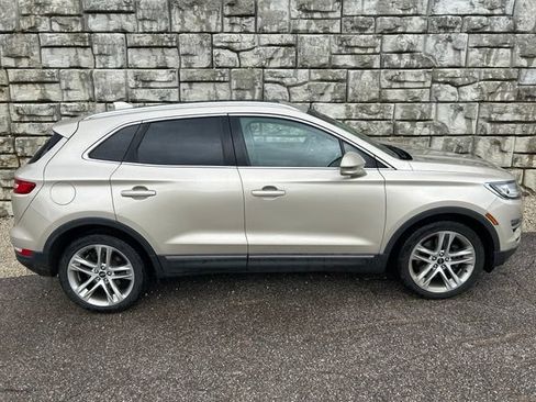 Used 2017 Lincoln MKC Reserve w/ Lincoln MKC Climate Package AWD/4WD image 6