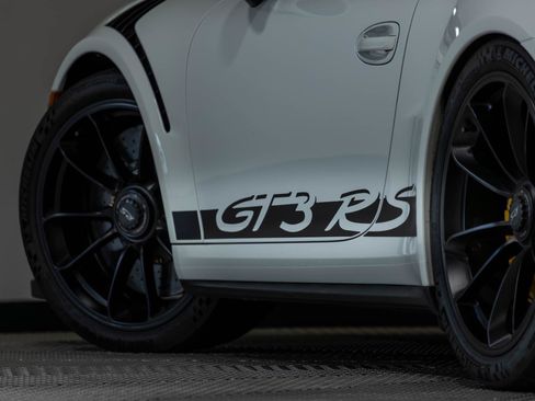Used 2016 Porsche 911 GT3 RS RWD image 41