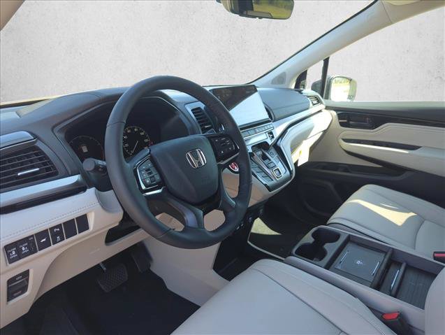 New 2027 Honda Odyssey Touring image 3