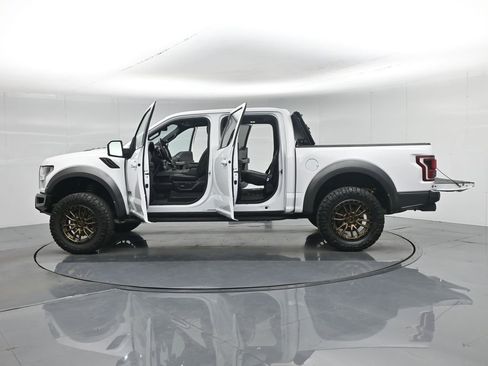 Used 2020 Ford F150 Raptor w/ Equipment Group 802A Luxury image 36