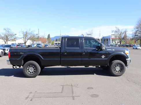 Used 2015 Ford F350 Lariat w/ Lariat Ultimate Package image 4