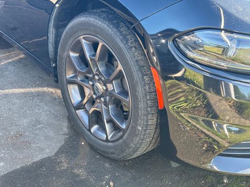 Used 2018 Dodge Charger GT w/ Driver Confidence Group AWD/4WD image 4