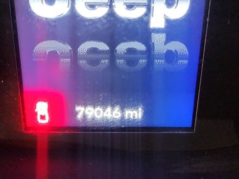 Used 2022 Jeep Gladiator Sport AWD/4WD image 17