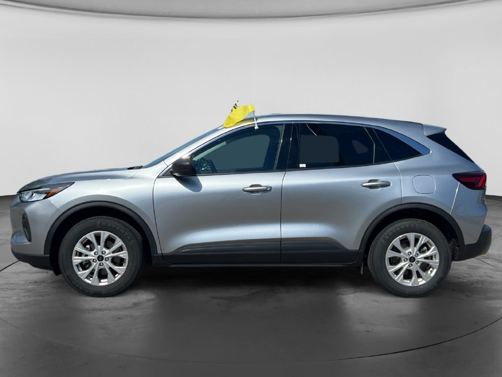 Used 2024 Ford Escape Active AWD/4WD image 4