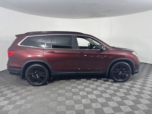 Certified 2022 Honda Pilot Special Edition image 3