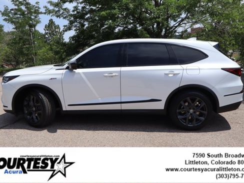 Used 2023 Acura MDX A-Spec AWD/4WD image 3