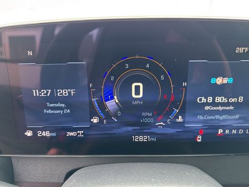 Used 2025 Chevrolet Traverse Z71 w/ LPO, Floor Liner Package image 12