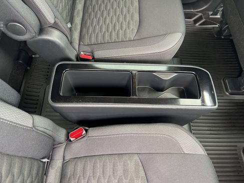 Certified 2024 Nissan Pathfinder SV w/ SV Premium Package AWD/4WD image 19