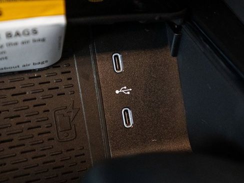 New 2026 Mercedes-Benz GLE 63 AMG S image 25