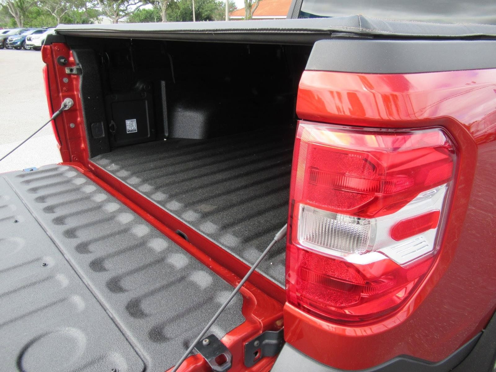 Used 2023 Ford Maverick XLT FWD image 12