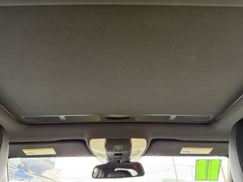 Used 2011 Mercedes-Benz C 300 4MATIC Sedan image 27