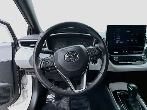 Used 2023 Toyota Corolla SE FWD image 8