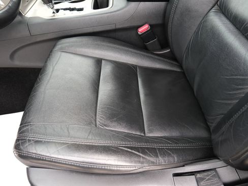 Used 2011 Jeep Grand Cherokee Laredo image 26