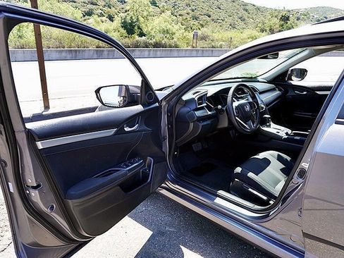 Used 2016 Honda Civic EX-T image 37