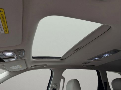 Used 2020 Kia Telluride S image 16