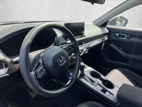 Used 2024 Honda Civic LX image 9