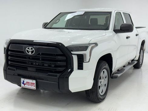 Used 2024 Toyota Tundra SR w/ SR Tow Package image 4