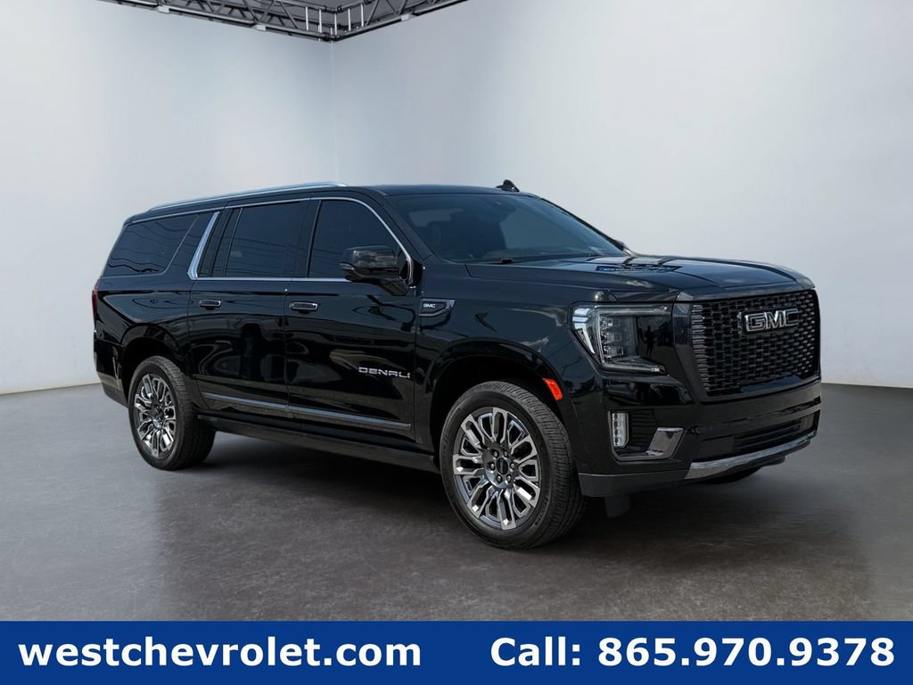 Used 2023 GMC Yukon XL Denali Ultimate w/ LPO, Floor Liner Package AWD/4WD image 1