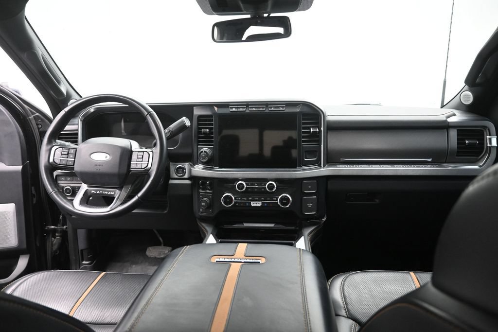 Used 2024 Ford F350 Platinum w/ FX4 Off-Road Package AWD/4WD image 28