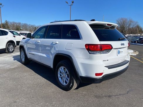 Used 2020 Jeep Grand Cherokee Laredo image 8