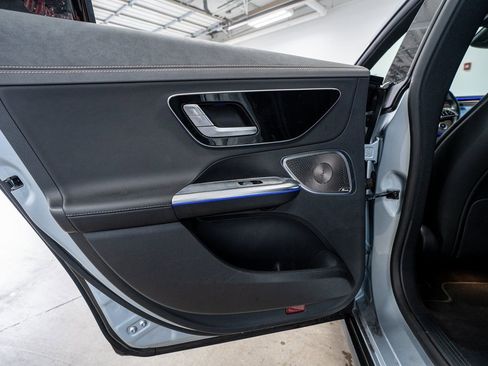 Used 2023 Mercedes-Benz EQE 500 4MATIC Sedan image 51