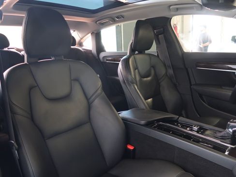 Used 2018 Volvo S90 T6 Momentum AWD/4WD image 14