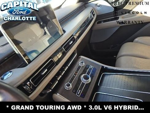 Used 2020 Lincoln Aviator Grand Touring w/ Equipment Group 302A AWD/4WD image 13