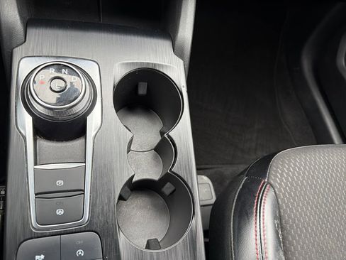 Used 2024 Ford Escape ST-Line image 35