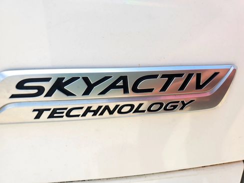 Used 2019 MAZDA CX-5 Sport AWD/4WD image 14