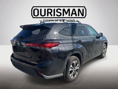 Certified 2020 Toyota Highlander XLE image 7