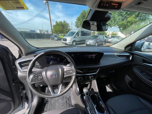 Used 2025 Buick Encore GX Preferred image 33