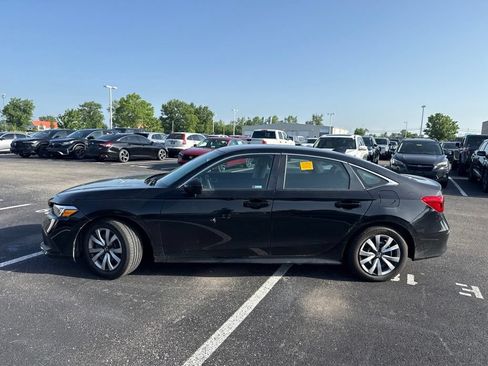 Used 2023 Honda Civic LX image 7