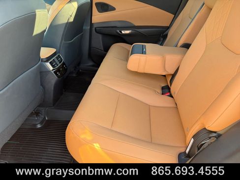 Used 2025 Lexus RX 350 Premium FWD image 13