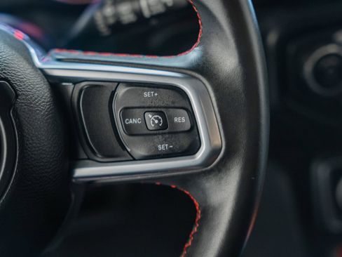 Used 2018 Jeep Wrangler Rubicon image 35