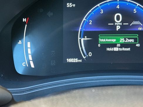 Used 2025 Toyota Grand Highlander FWD image 32