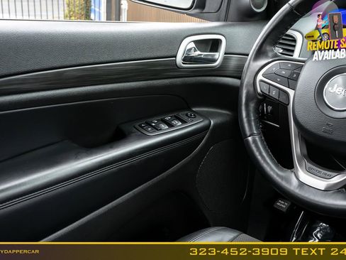 Used 2021 Jeep Grand Cherokee Laredo X AWD/4WD image 21