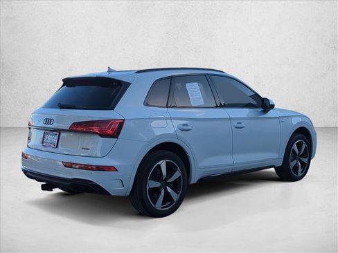 Used 2022 Audi Q5 2.0T Premium Plus w/ Premium Plus Package image 5