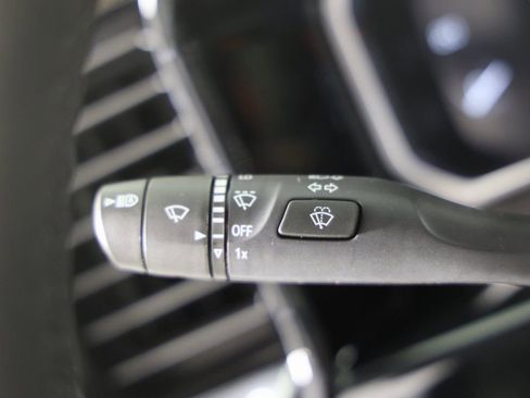 New 2026 GMC Sierra 3500 SLT w/ SLT Convenience Package AWD/4WD image 25