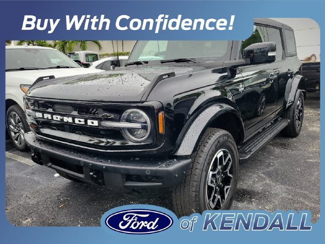 Used 2024 Ford Bronco Outer Banks AWD/4WD image 1