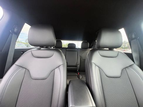 New 2026 Jeep Compass Latitude AWD/4WD image 25